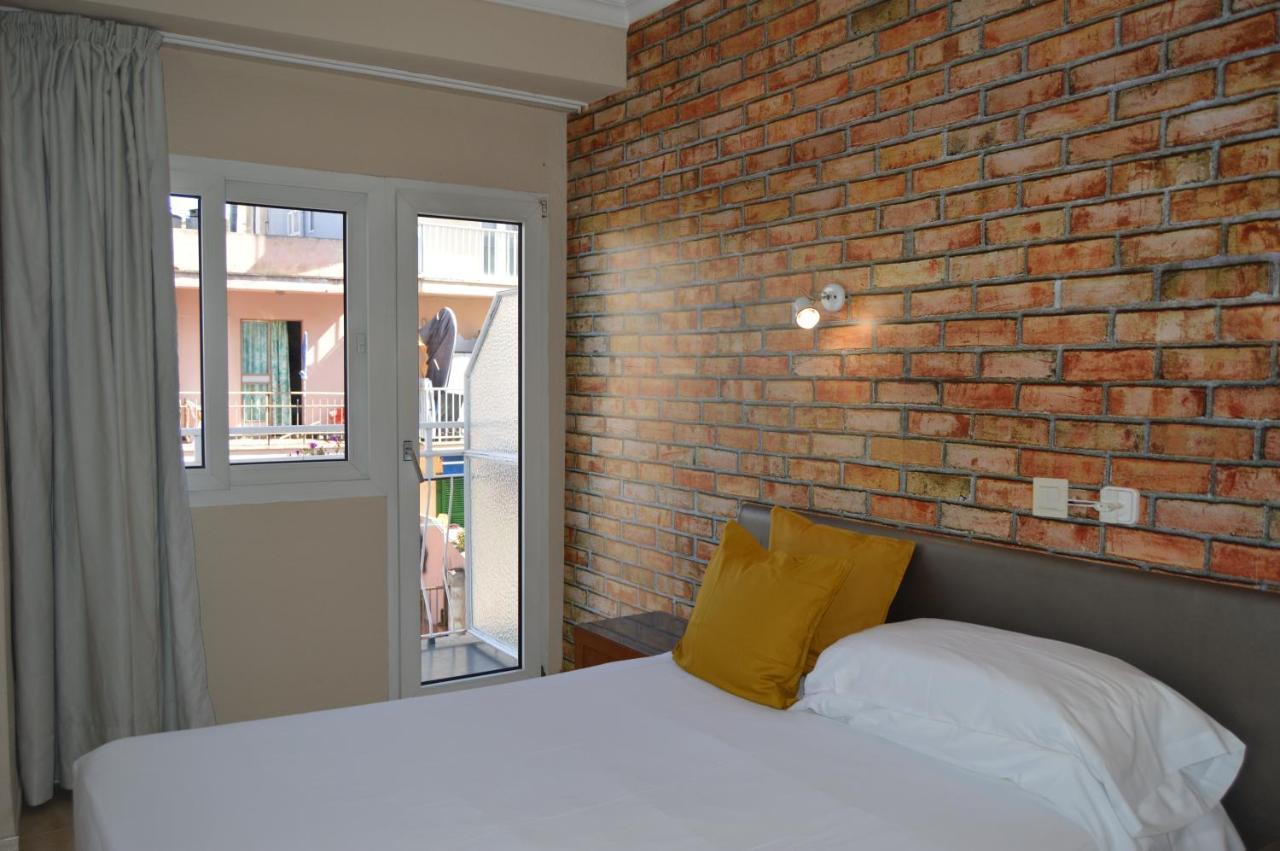 Hostal Mar Del Plata (Adults Only) El Arenal  Exteriér fotografie