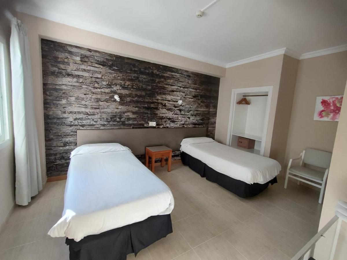Hostal Mar Del Plata (Adults Only) El Arenal  Exteriér fotografie