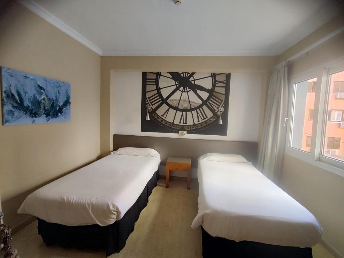 Hostal Mar Del Plata (Adults Only) El Arenal  Exteriér fotografie