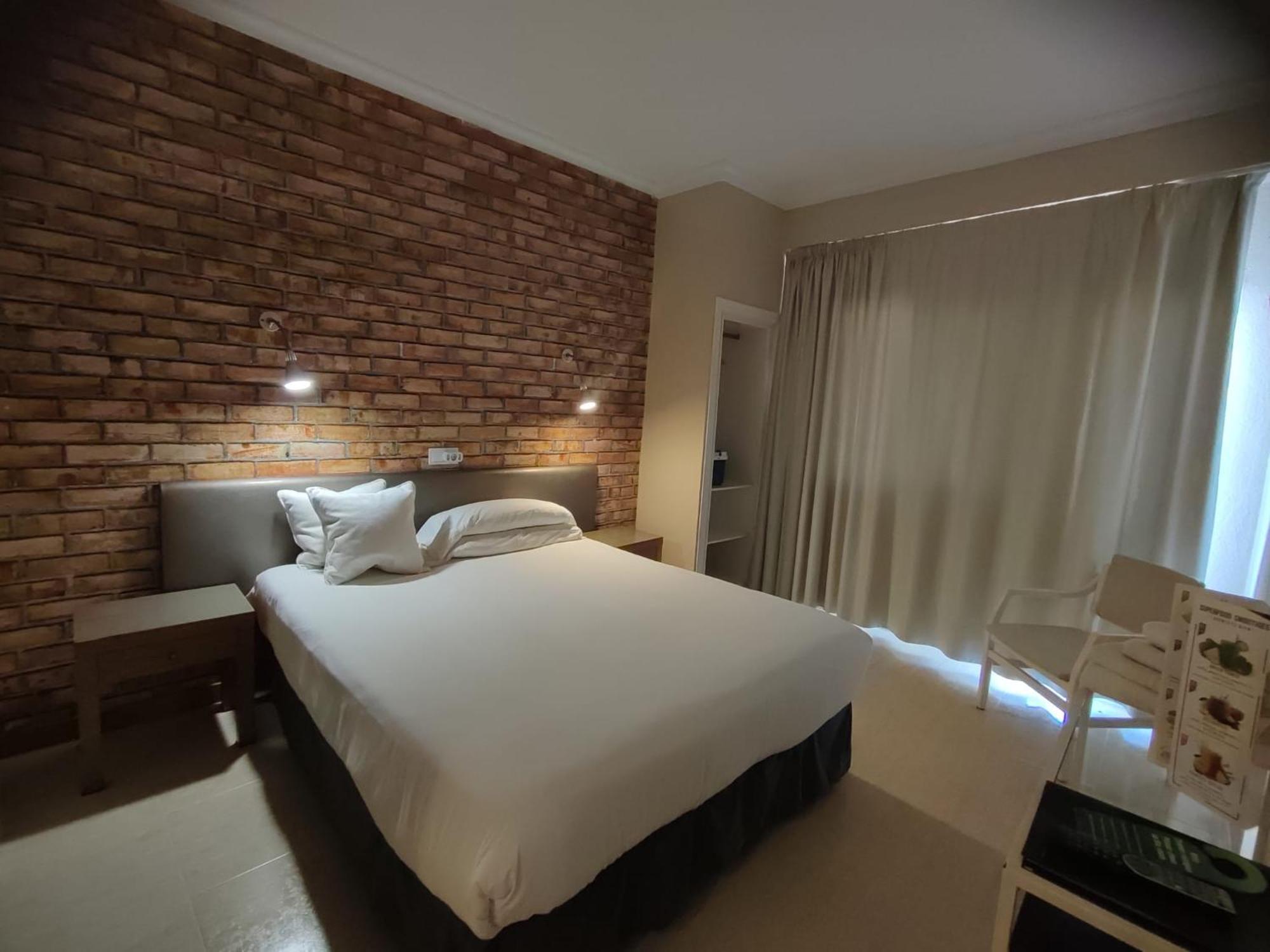 Hostal Mar Del Plata (Adults Only) El Arenal  Exteriér fotografie